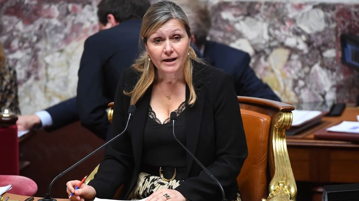 Fransz muhalefetinden srail yanls Pivet'e tepki: stifa etmeli