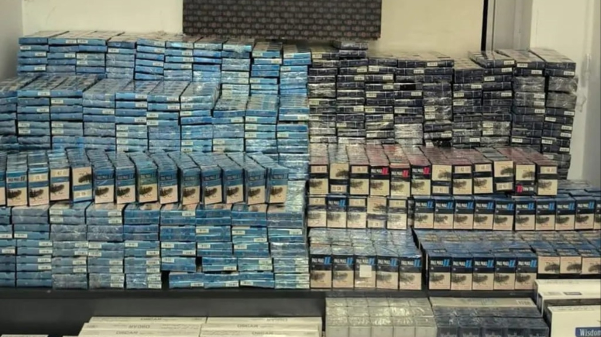 Ar'da 11 bin 130 paket kaak sigara ele geirildi