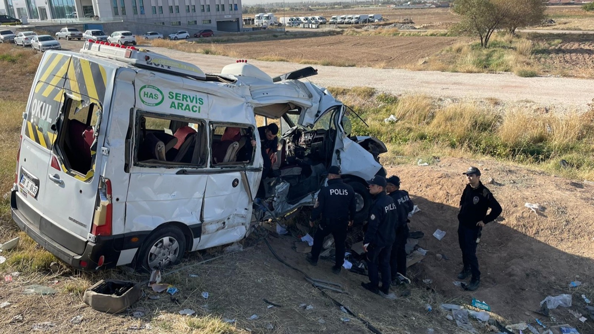 Aksaray-Ankara yolunda kaza! l ve yarallar var