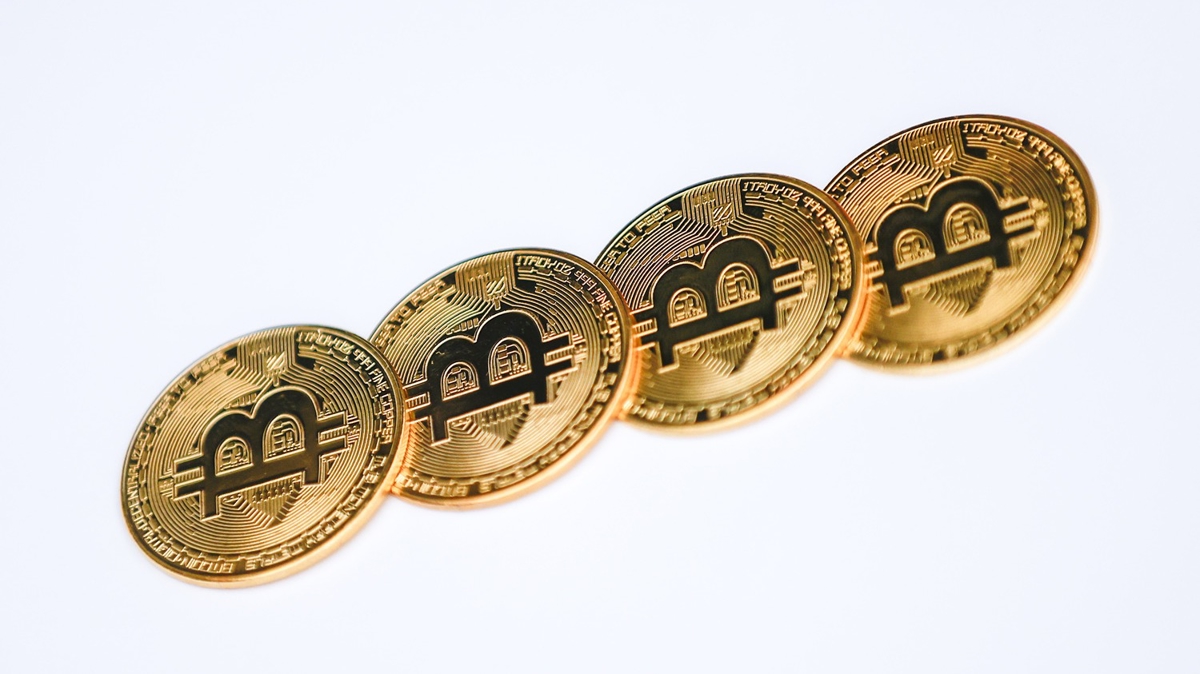 Bitcoin son 1,5 yln zirvesinde