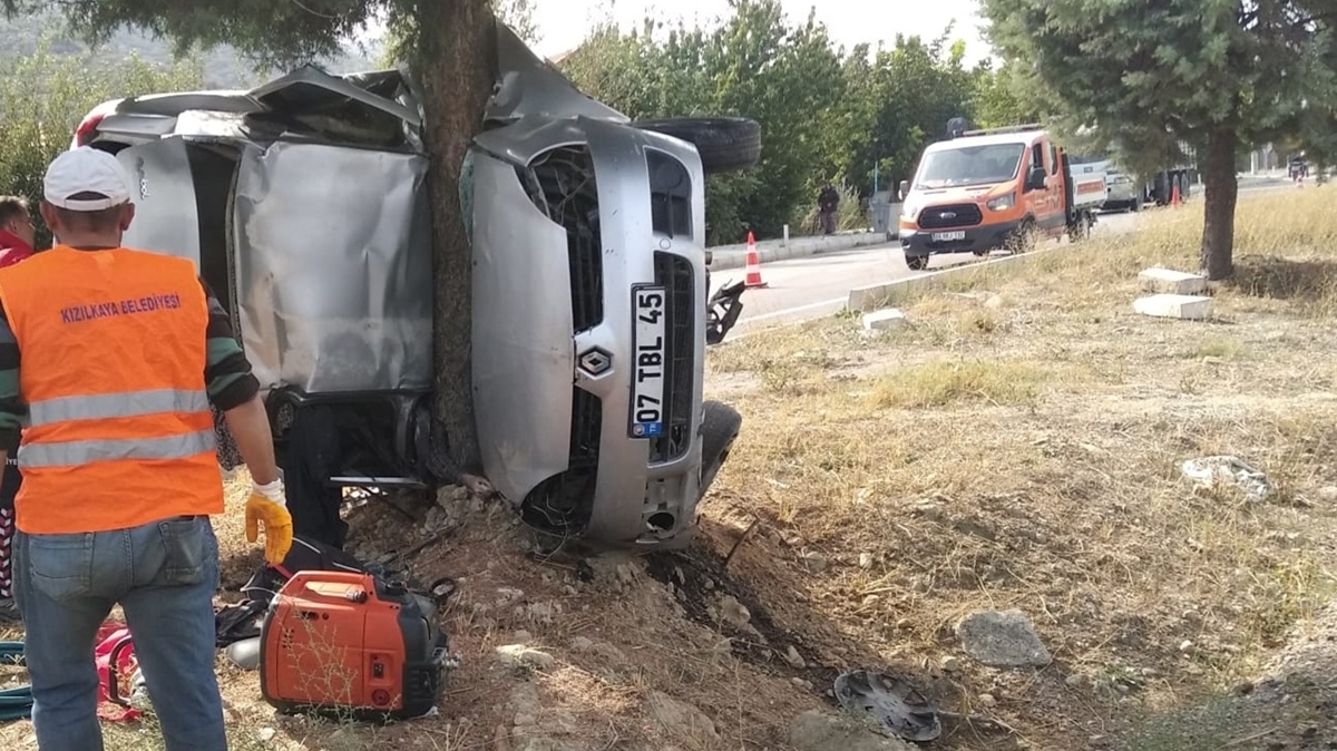 Burdur'da feci kaza! Baba oul can verdi