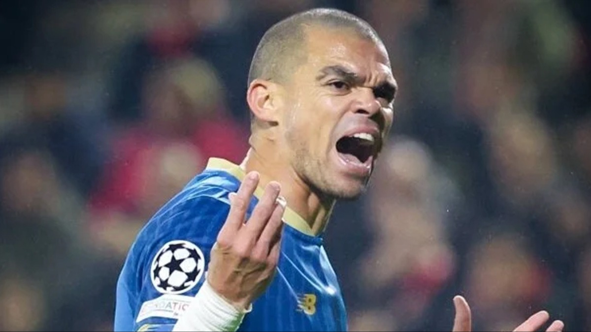 Pepe ampiyonlar Ligi'nde rekor krd