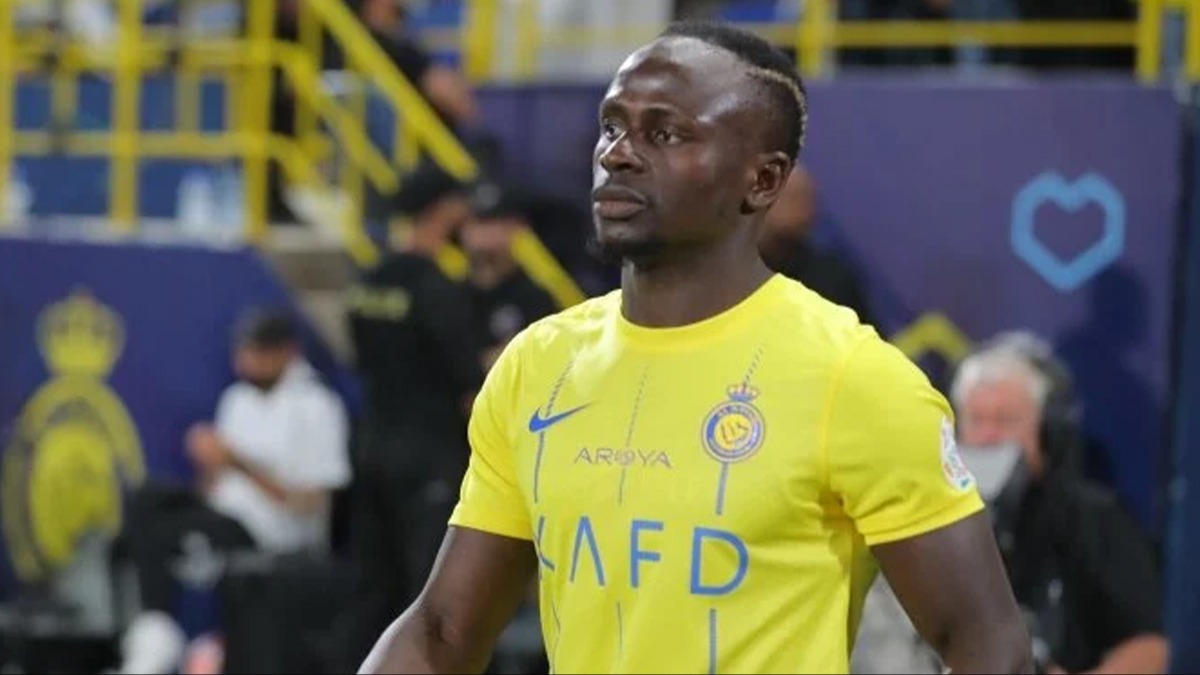 Sadio Mane, kulp satn alyor!