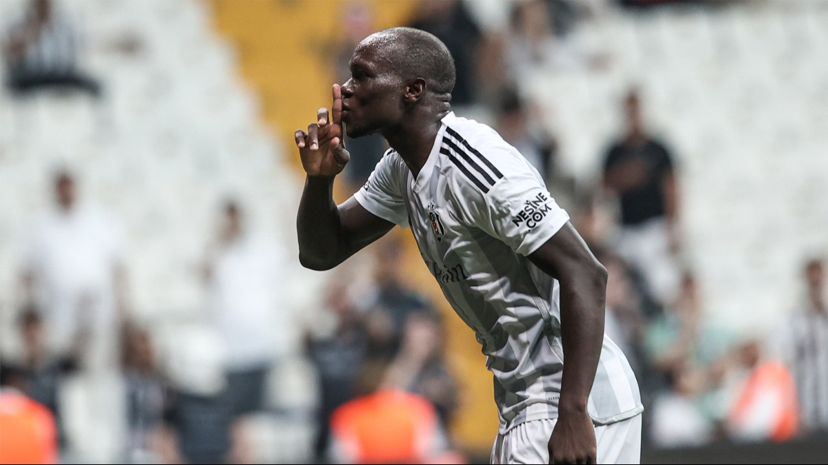 Aboubakar rekorun peşinde! 2 gol ile tarihe geçecek