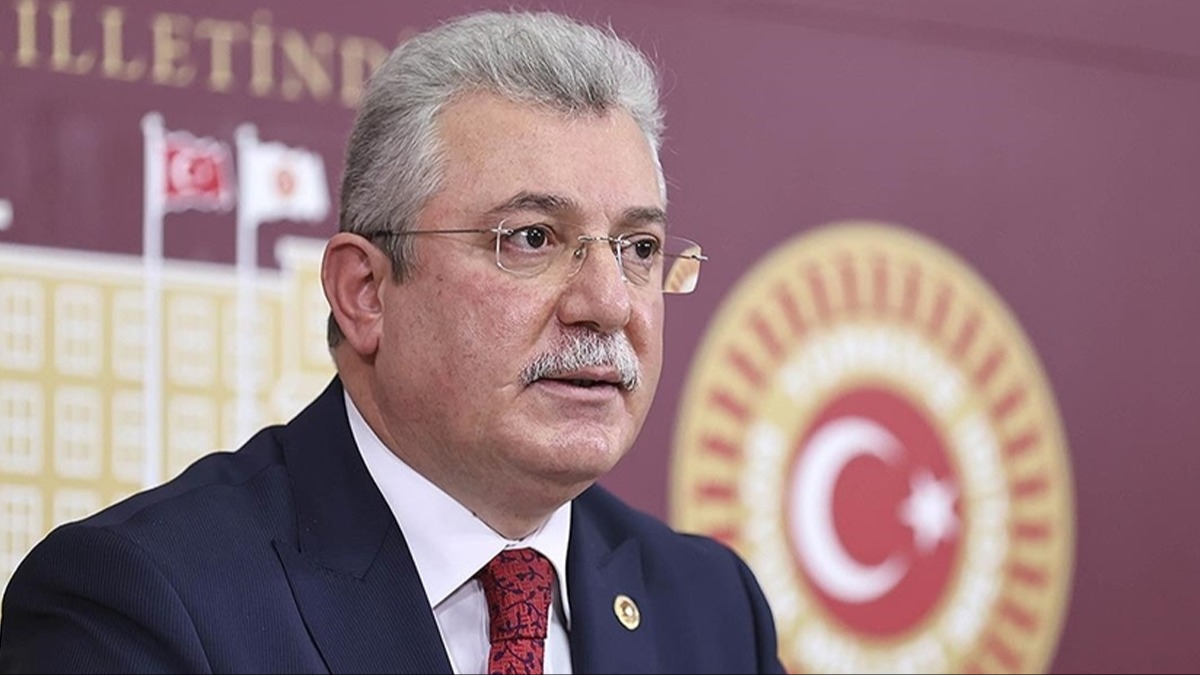 Akbaşoğlu: Dün bizi Anadolu'dan sürmek isteyenler bugün Gazze'ye saldırıyor