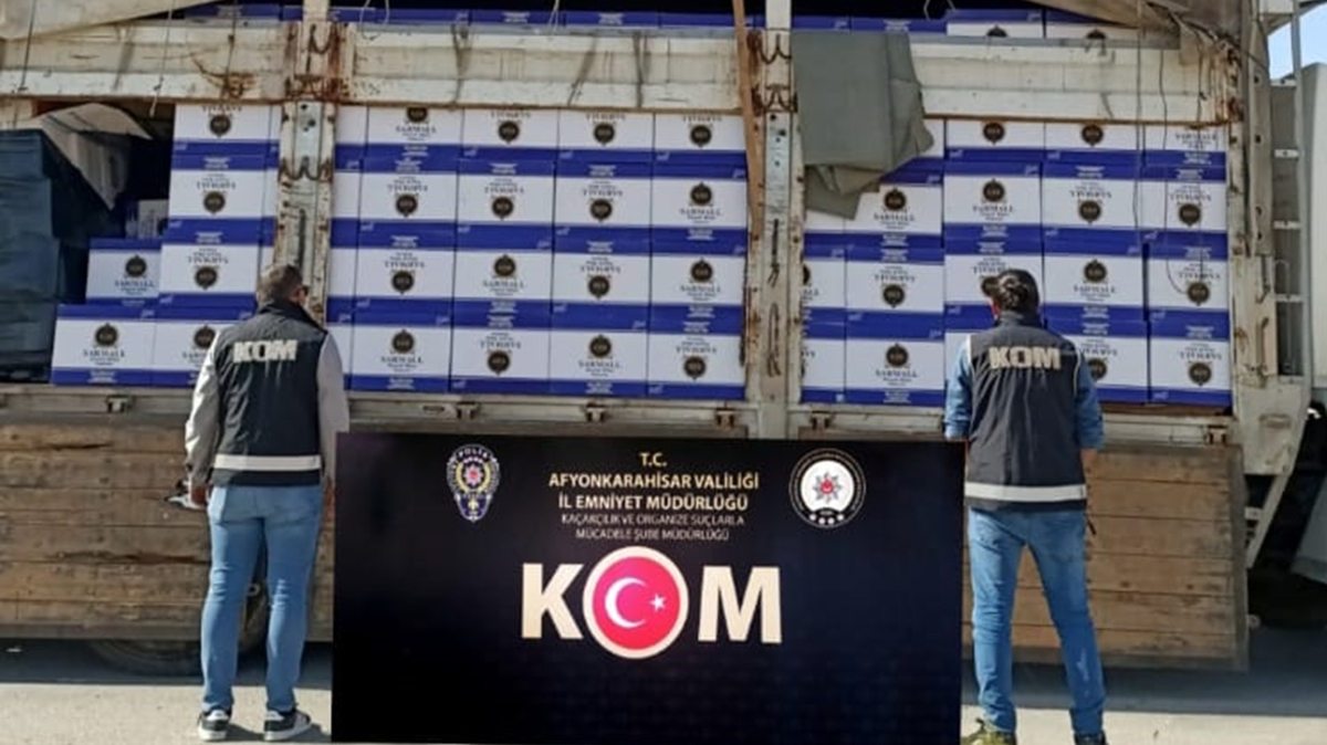 Afyonkarahisar'da 4 milyon 600 bin makaron ele geirildi 