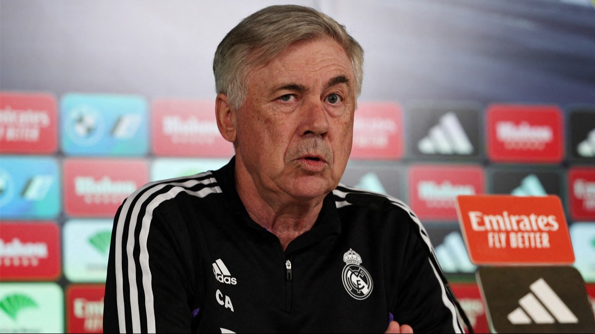 Ancelotti'den El Clasico ncesi aklamalar