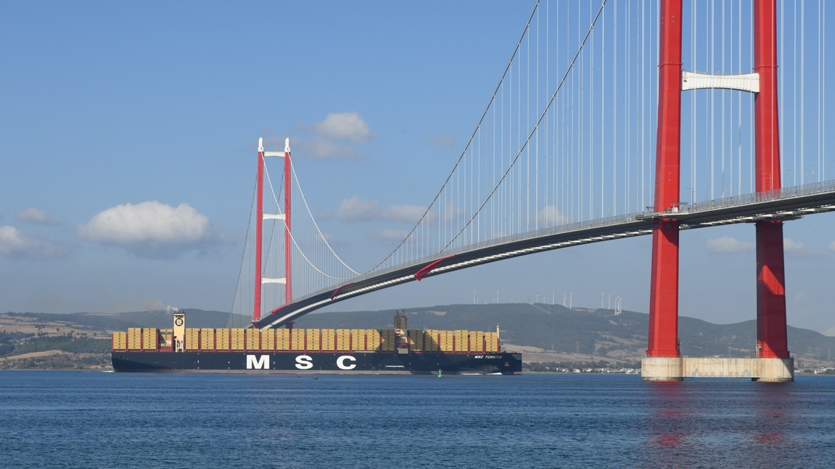 ''MSC Trkiye'' anakkale Boaz'ndan geti