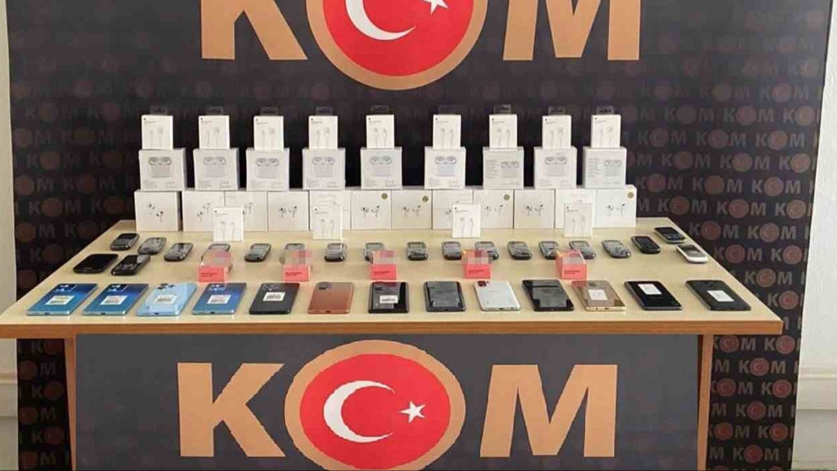 Burdur'da kaaklk operasyonu: 350 bin TL deerinde elektronik eya ele geirildi