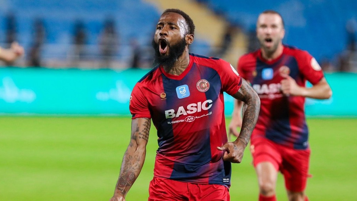 Kevin N'Koudou ayn oyuncusu dlne aday