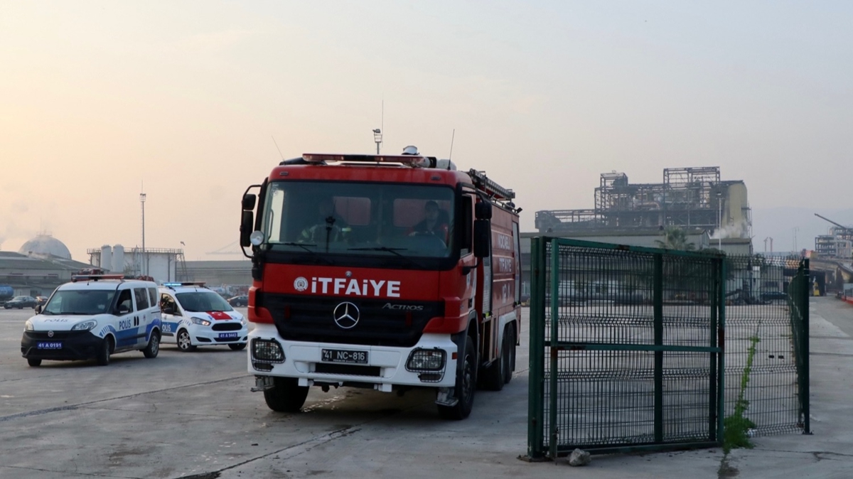 Kocaeli'de fabrika yangını