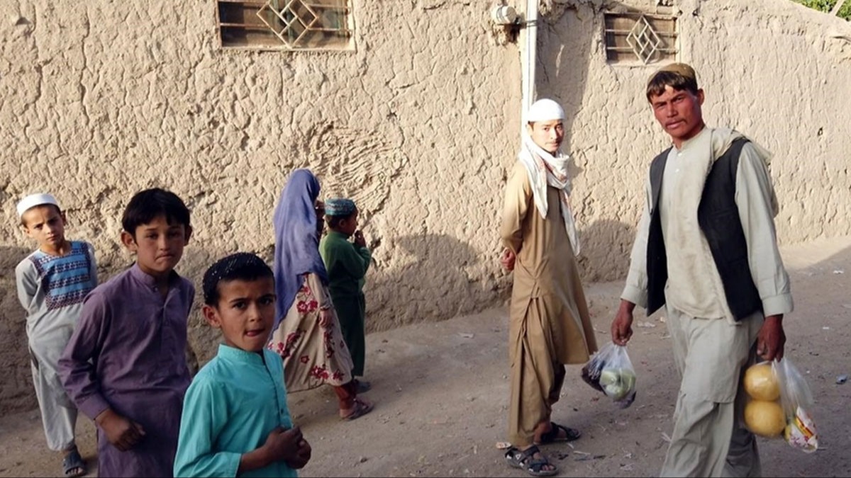 Pakistan harekete geiyor: Dzensiz gmenlere verilen sre yarn sona eriyor