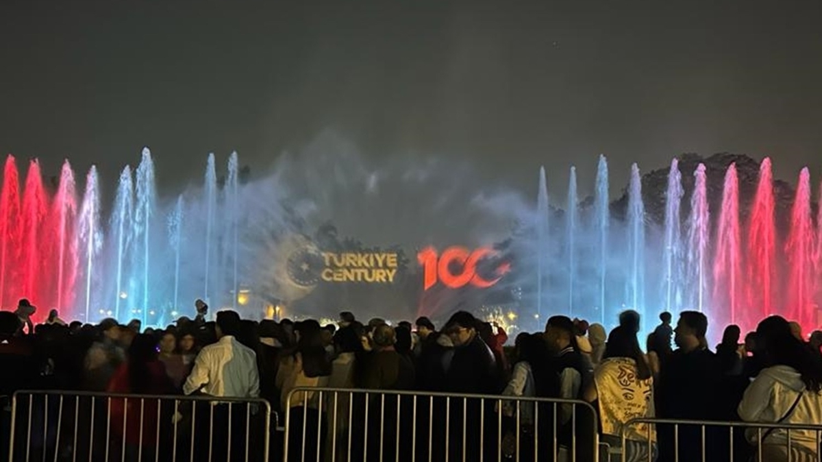 Peru'da Trkiye Cumhuriyeti'nin 100. yl dnm kutland