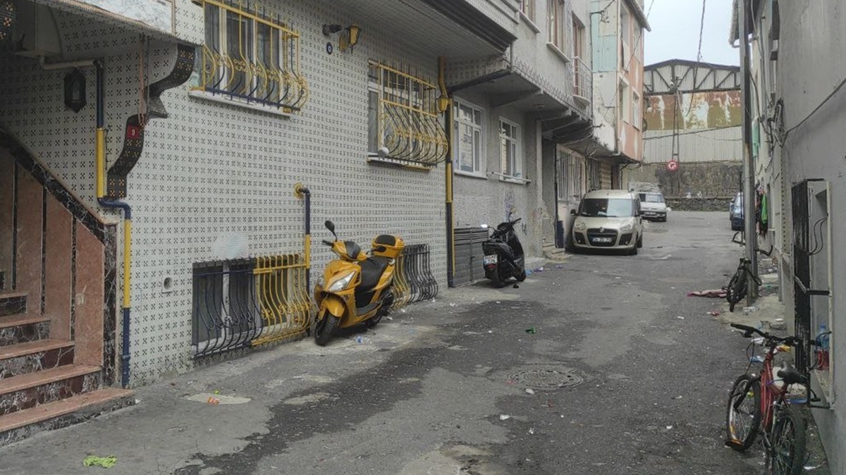 Gaziosmanpaa'da pompal tfekle saldr: 3 polis ve 1 beki yaral