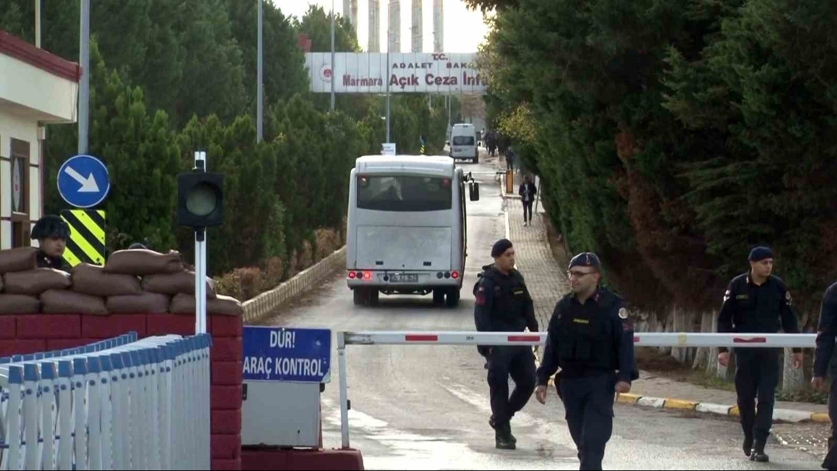 Dilan Polat ve eşinin tutuklandığı soruşturmada yeni gelişme! Savcılık itiraz etti