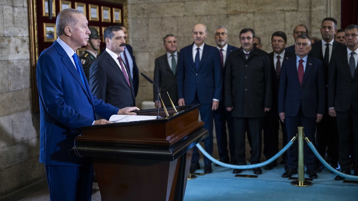 Anıtkabir'de 10 Kasım töreni... Başkan Erdoğan: Türkiye'nin yükselişine hiçbir güç engel olamayacak