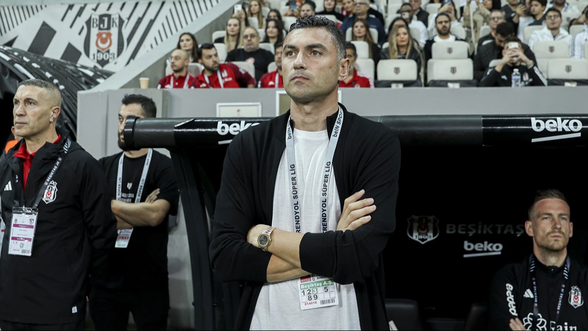 Beikta ayrl duyurdu! Burak Ylmaz grevinden istifa etti