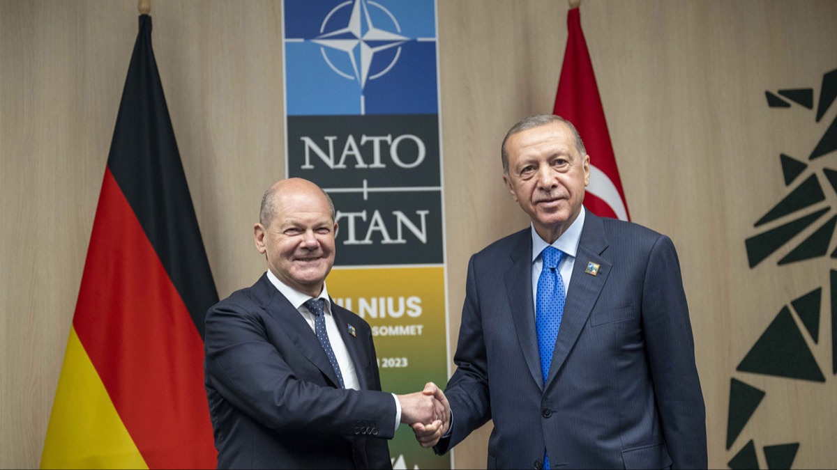 Cumhurbakan Erdoan, Almanya Babakan Scholz ile grecek