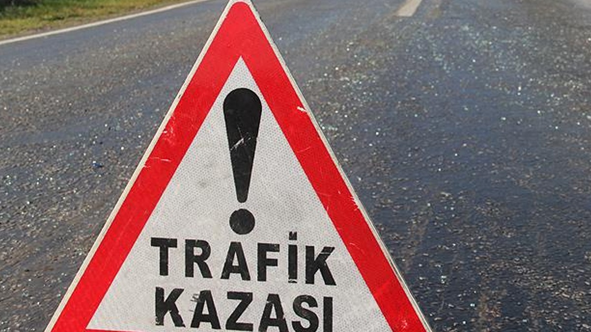 Afyonkarahisar'da kaza: Ara srcs ld