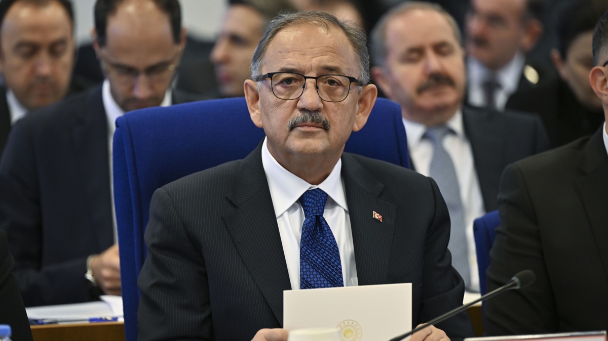 Bakan zhaseki: Deprem blgesinde yaplacak 100 bin elik ky evi nmzdeki haftadan itibaren ihaleye kacak  