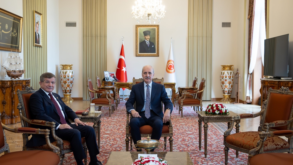 TBMM Bakan Kurtulmu, Gelecek Partisi Genel Bakan Davutolu'nu kabul etti