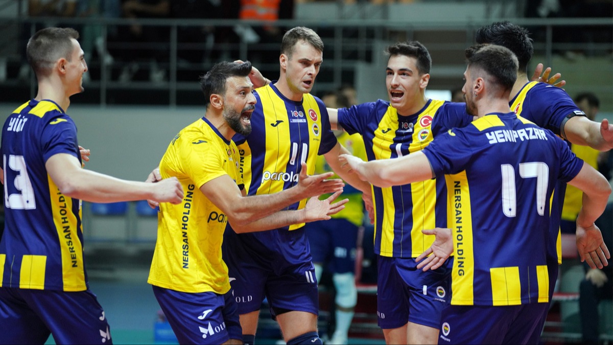 Fenerbahçe zorlu mücadeleden galip ayrıldı!