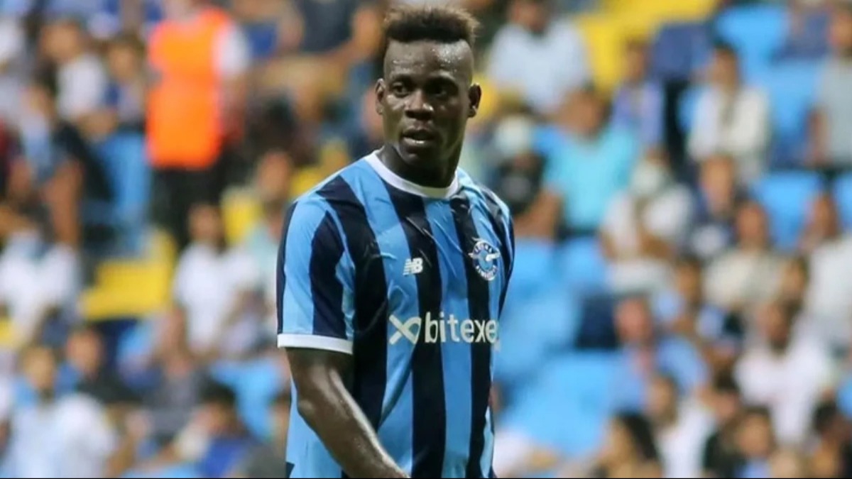 Mario Balotelli'den ykan haber! Resmen akland