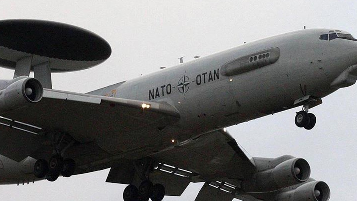 NATO, AWACS filosunu yenileyecek