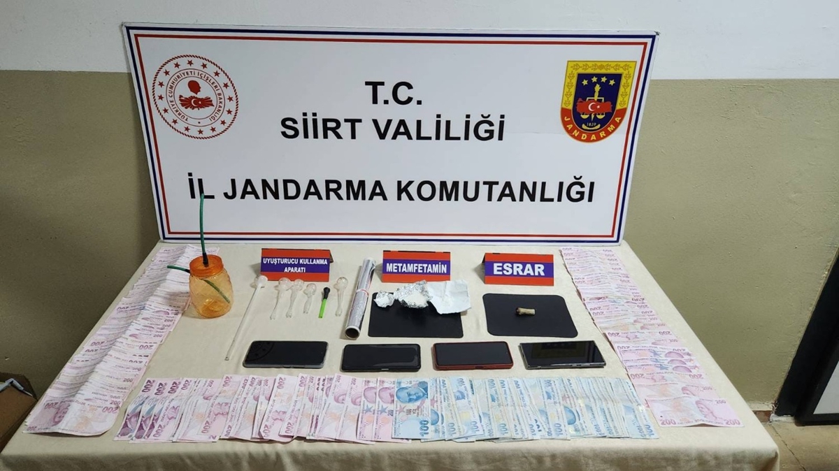 Siirt'te jandarmadan uyuşturucu operasyonu: 2 tutuklama