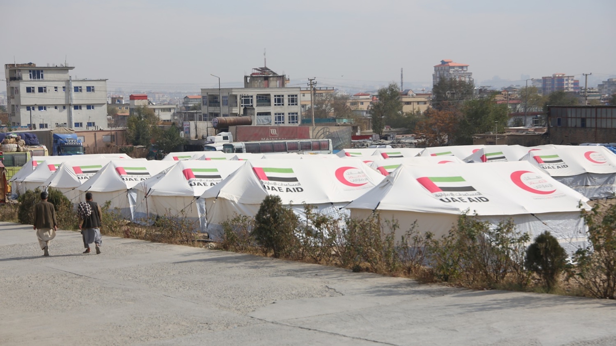 Afganistan'da gmenler iin kamp kuruldu