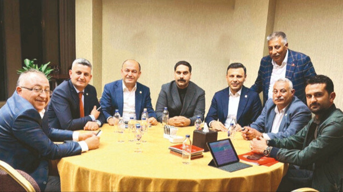 CHP'de delege borsası ifşa oldu! Binlerce dolar dağıtmışlar