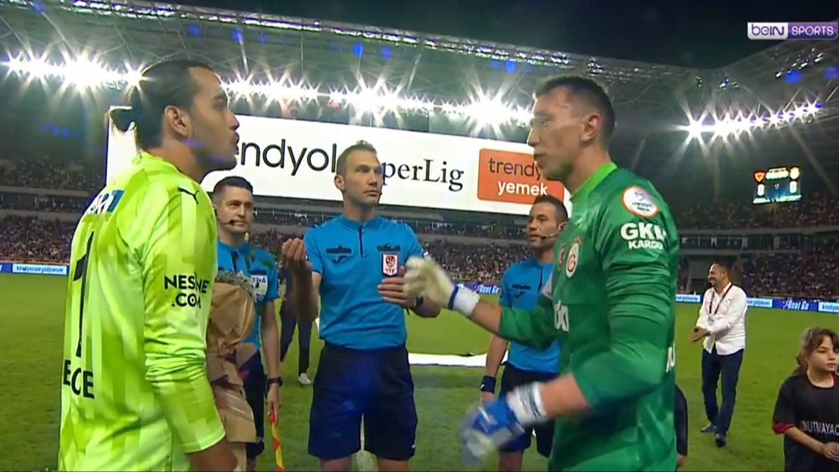 Muslera'dan Erce'ye centilmen davran!