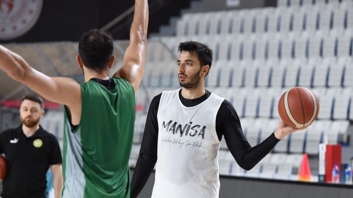 Manisa BBSK, Fenerbahçe Beko mesaisine devam ediyor