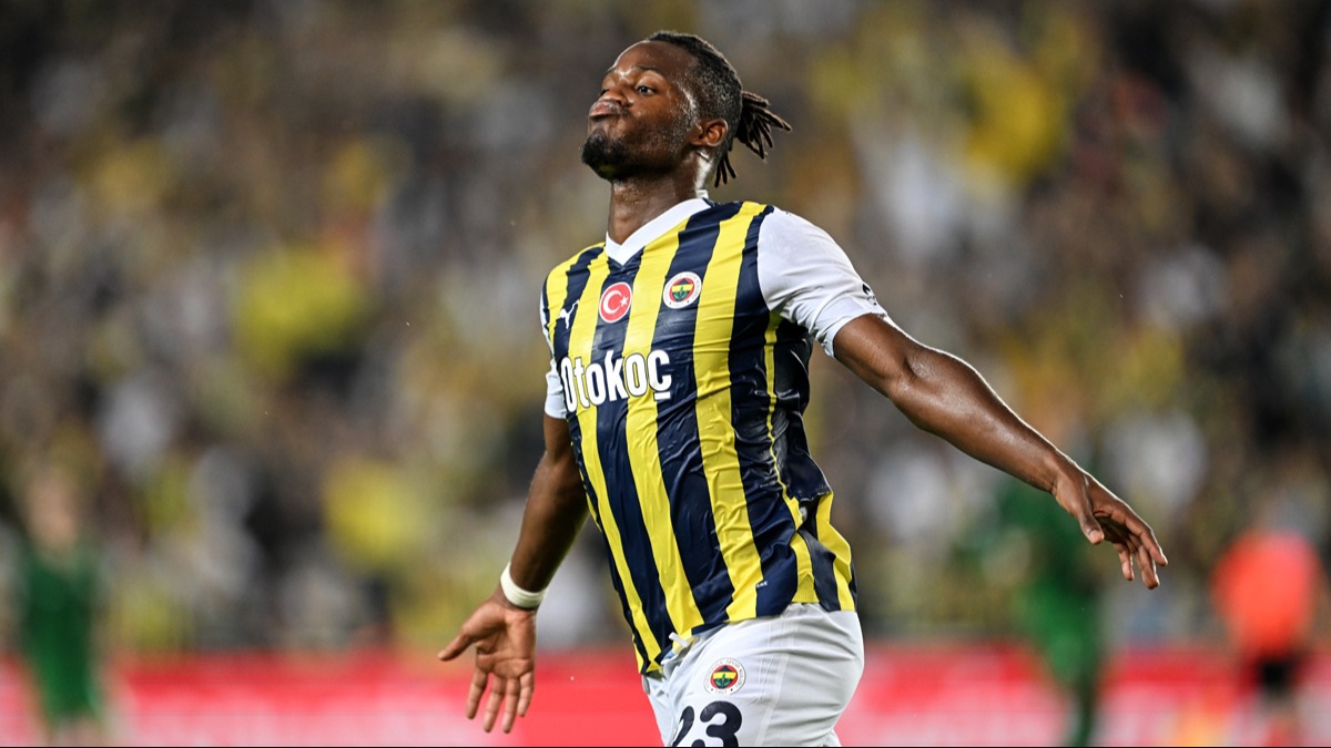 Michy Batshuayi'ye Belika'dan 2 talip birden 
