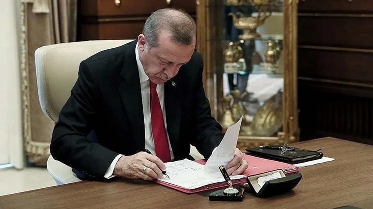 Cumhurbakan Erdoan'n kararlar Resmi Gazete'de 