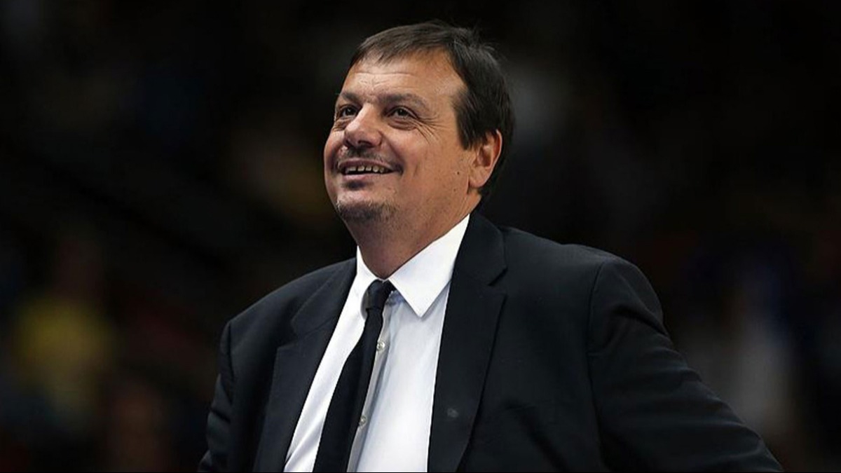 Ergin Ataman tarihe geti! 200. galibiyetini ald