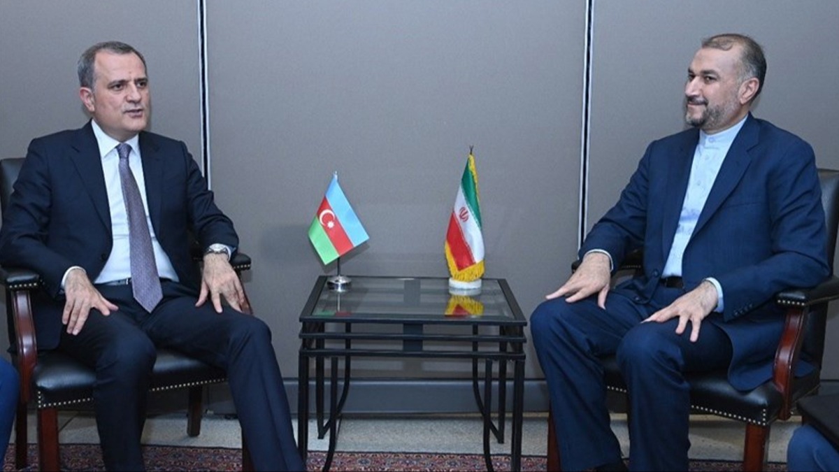 ran ve Azerbaycan blgesel gelimeleri'' ele ald