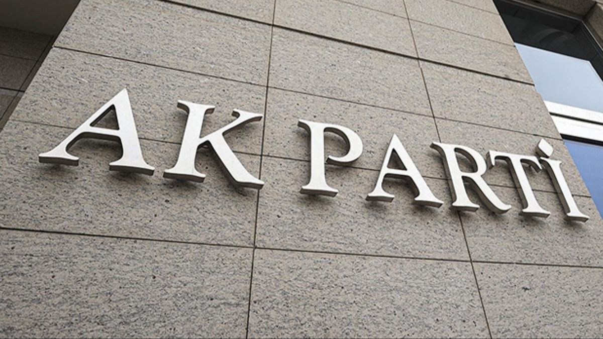 AK Parti'den ''yzde 50+1'' artna ilikin aklama