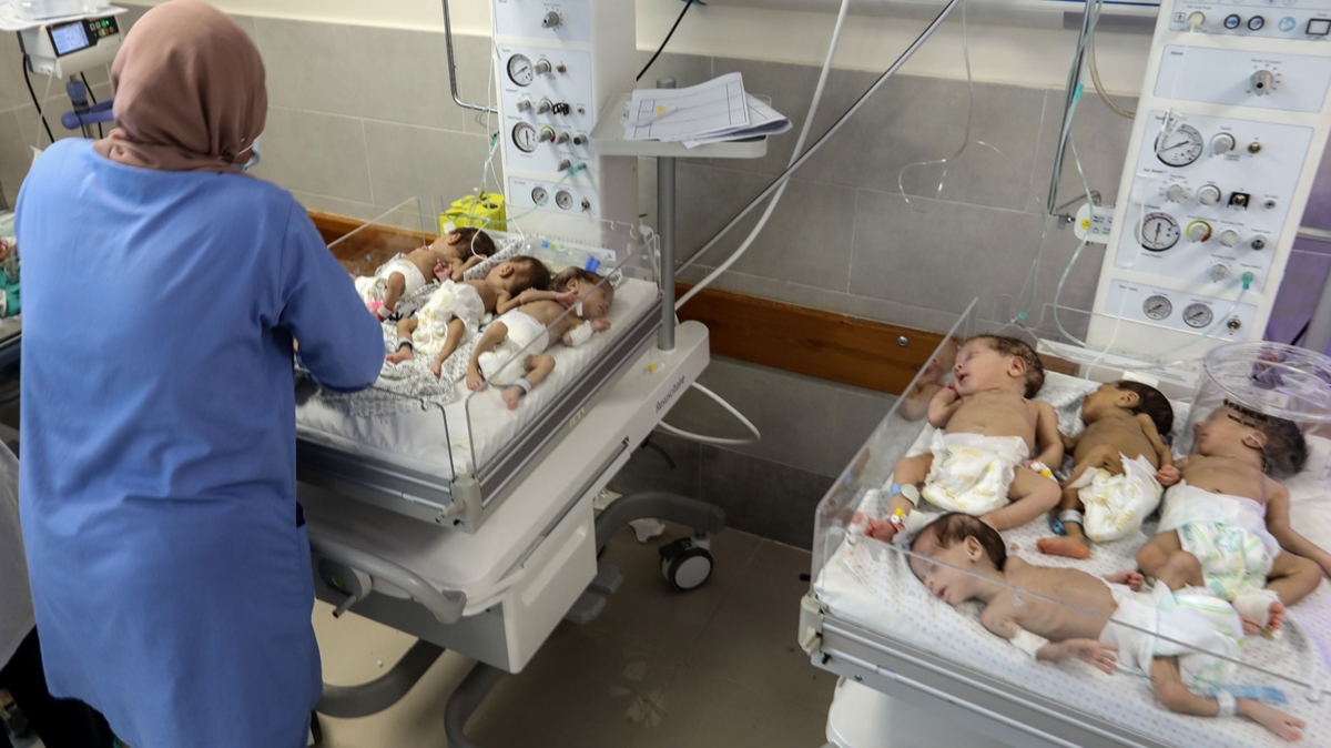 ifa Hastanesi'ndeki 31 prematre bebein Gazze'nin gneyine sevk edildii bildirildi