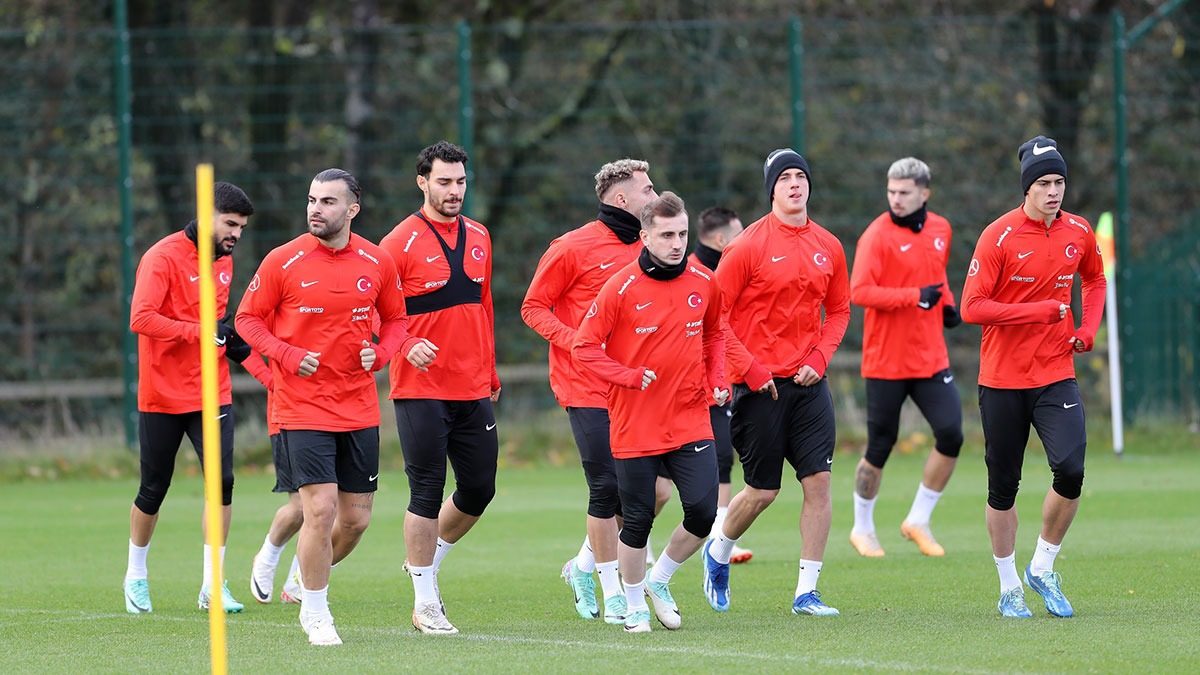 A Milli Futbol Takm, Galler iin ilk hazrln tamamlad