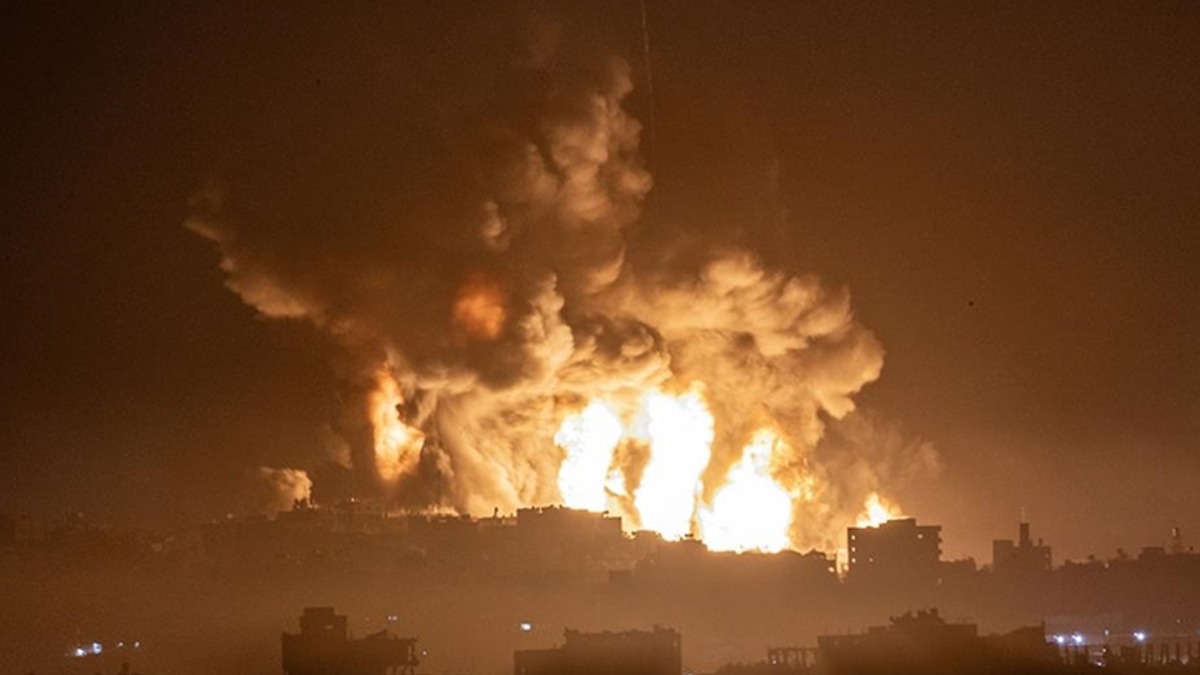 srail, UNRWA'ya ait okulu vurdu! Hamas: Bu BM'yi kmsemedir 
