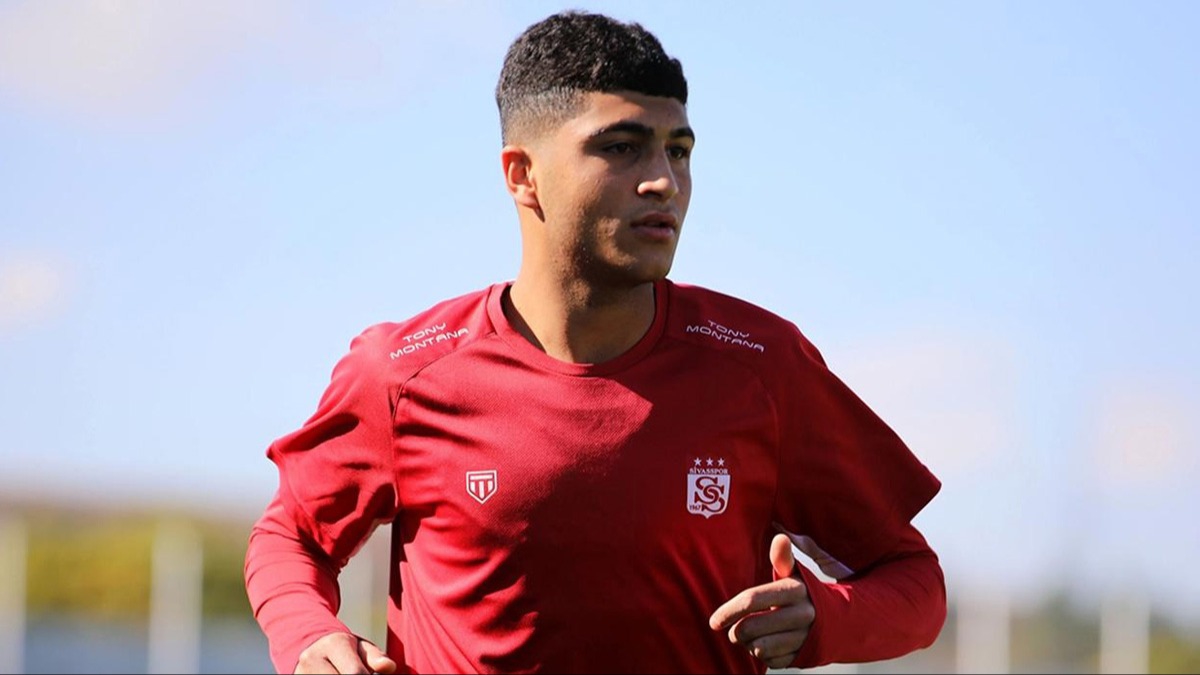 Rennes'in yeni hedefi: Yunus Emre Konak