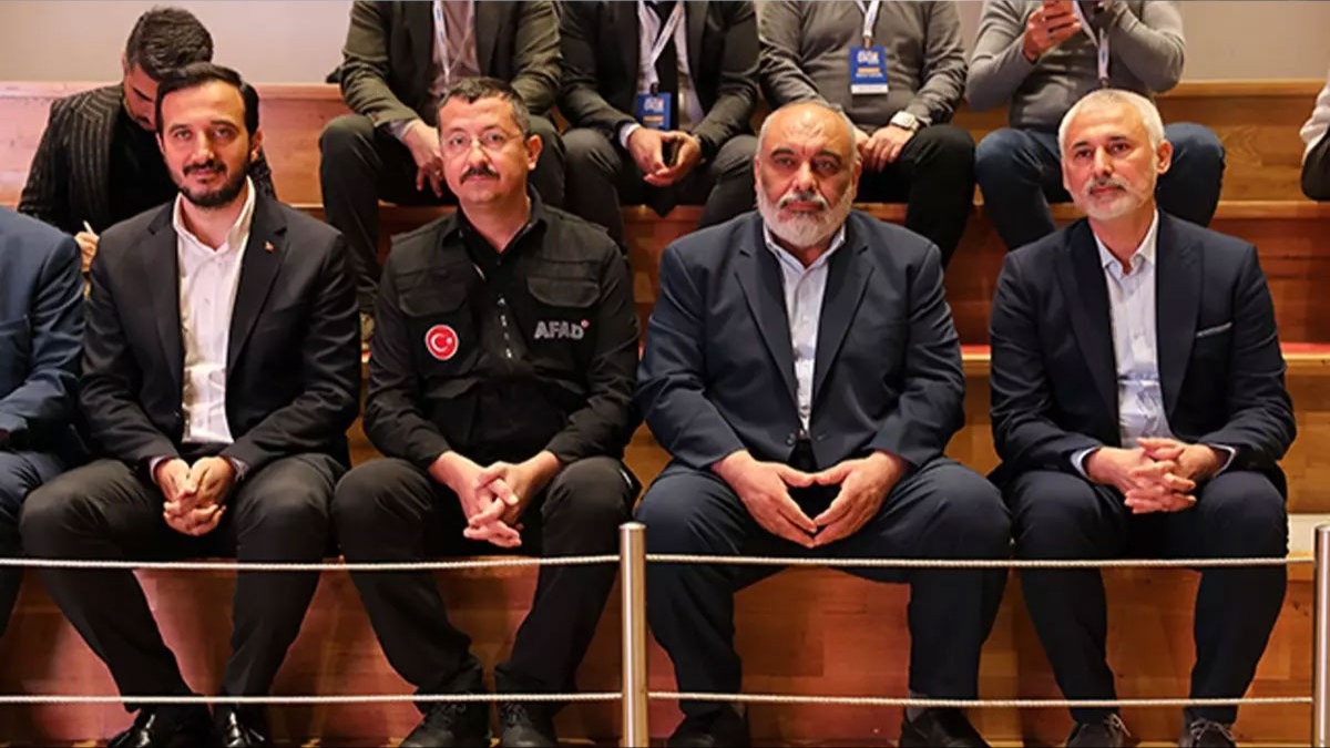 Yetim Vakf'ndan Afet ve ocuk altay: zgrce yaamak btn ocuklarn hakk