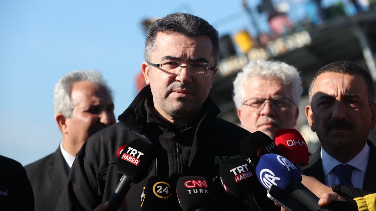 #CANLI AFAD Başkanı Memiş: Geminin konumunu tespit ettik