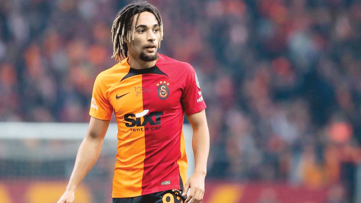 Galatasaray'da Sacha Boey belirsizlii! stedii maa belli oldu