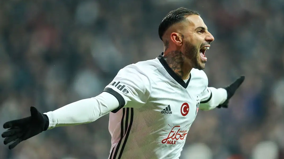 Ricardo Quaresma'dan Serdal Adal'ya destek paylam