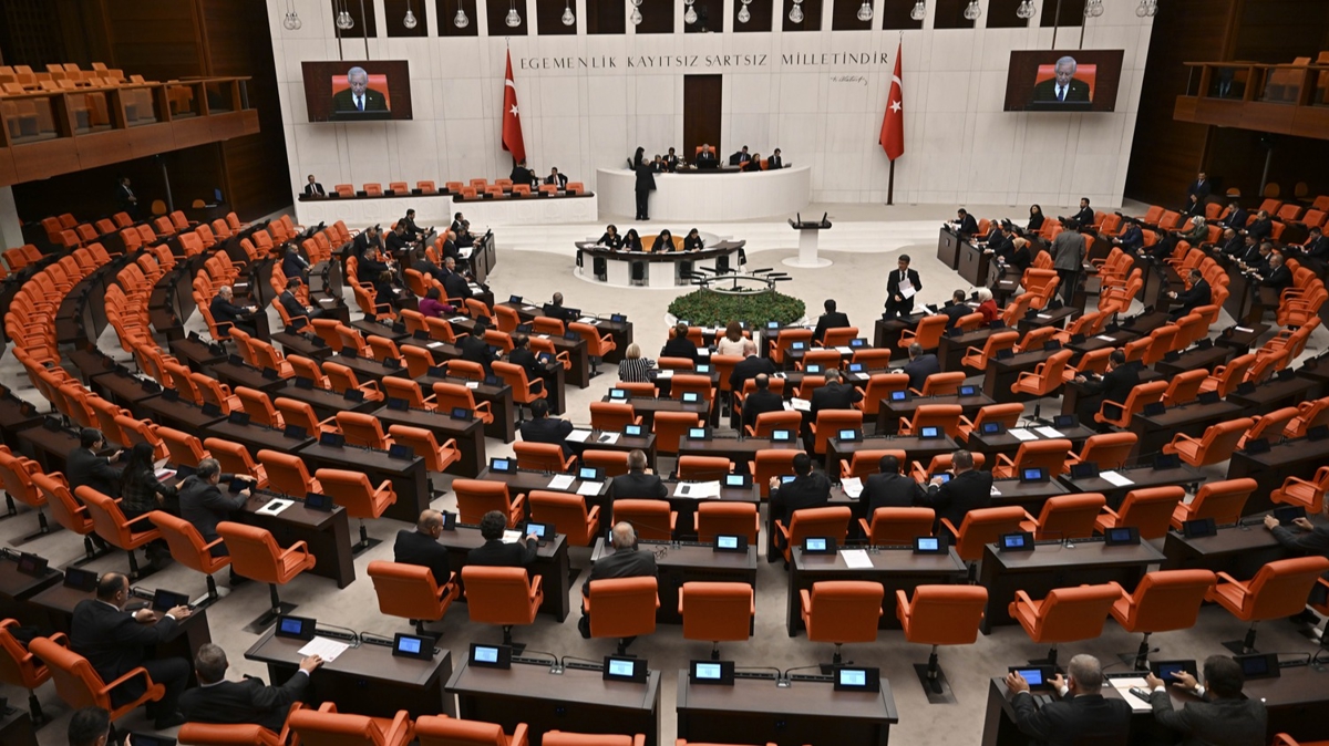 Ekonomiye ilikin dzenlemeler ieren kanun teklifi, TBMM Bakanlna sunuldu