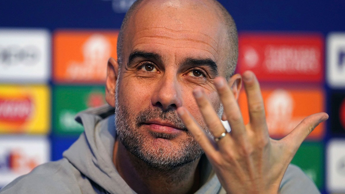 Guardiola'dan arpc Real Madrid ve Barcelona aklamas!