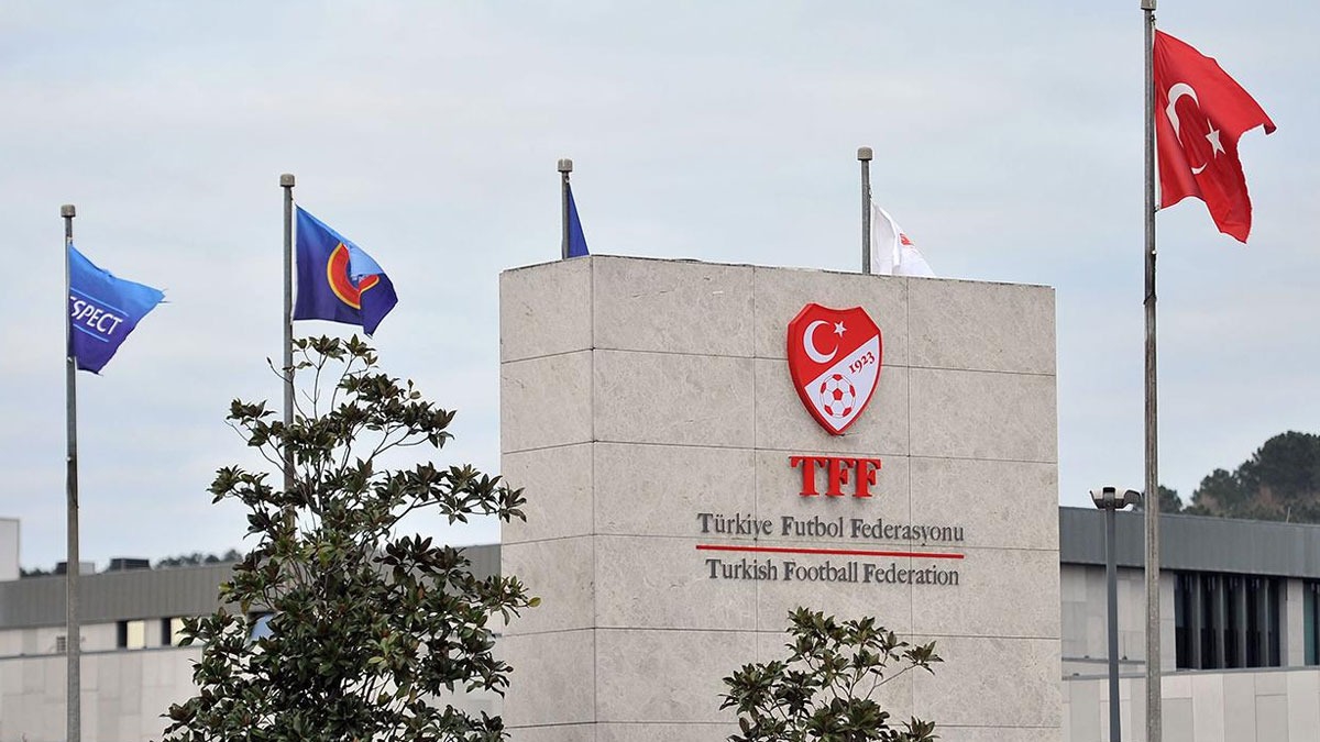 TFF'den aklama geldi! Erturul Doan ve Erden Timur'un cezalarnda indirime gitti