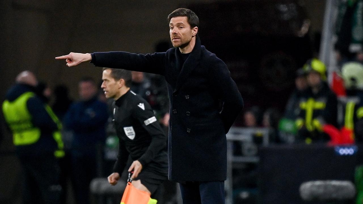 Xabi Alonso'dan 17 malk yenilmezlik serisi! Takmyla ligde zirvede 